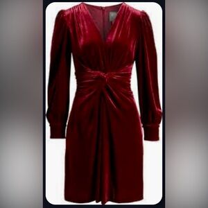 CLEARANCE W/FLAW NWT VINCE CAMUTO SZ 2 RED Velvet Long Sleeves V-Neck W/Pockets